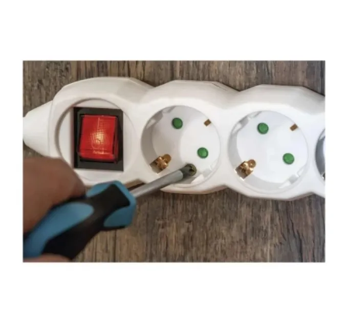 Мережевий подовжувач EMOS P1621