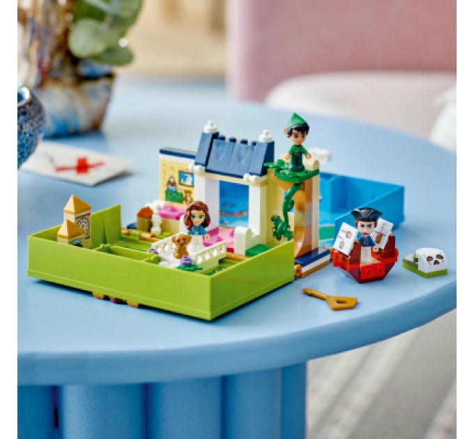 LEGO Конструктор LEGO Disney Classic Книга пригод Пітера Пена та Венді 111 деталей (43220)