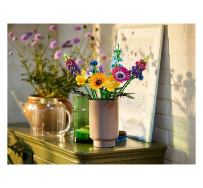 LEGO Конструктор LEGO Icons Букет польових квітів 939 деталей (10313)