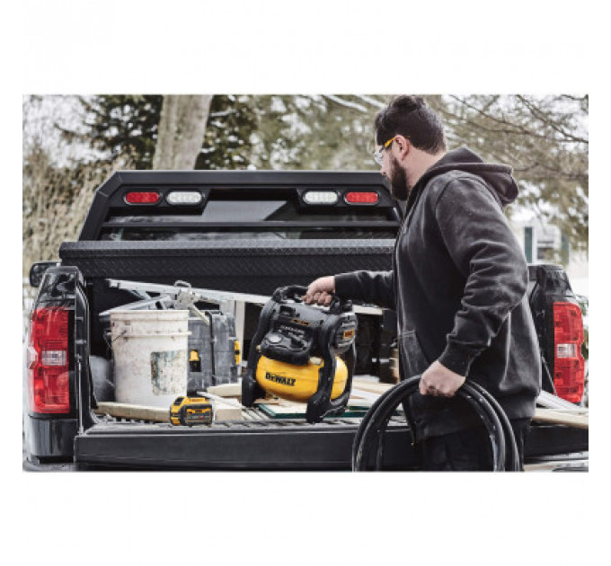 Компресор DeWALT безмасляний, 18 B XR Li-lon, 48 л/хв (без АКБ та ЗП) (DCC1018N)