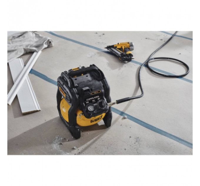 Компресор DeWALT безмасляний, 18 B XR Li-lon, 48 л/хв (без АКБ та ЗП) (DCC1018N)