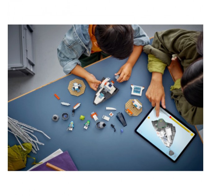 LEGO Конструктор LEGO City Космічний корабель і дослідження астероїда 126 деталей (60429)