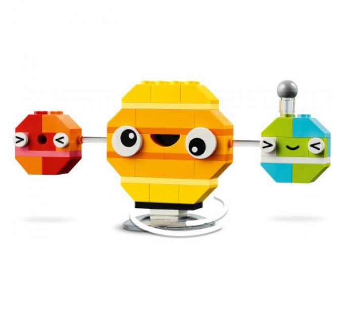 LEGO Конструктор LEGO Classic Творчі космічні обʼєкти 450 деталей (11037)