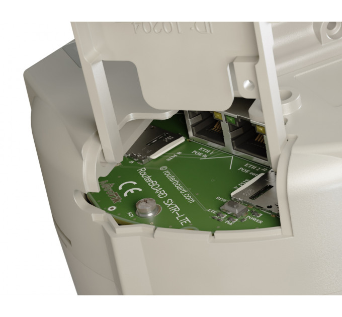 Точка доступа Mikrotik SXT LTE6 kit (SXTR&FG621-EA) (outdoor, 2xFE, 2xMicroSim, 1xMiniPCI-е, PoE)