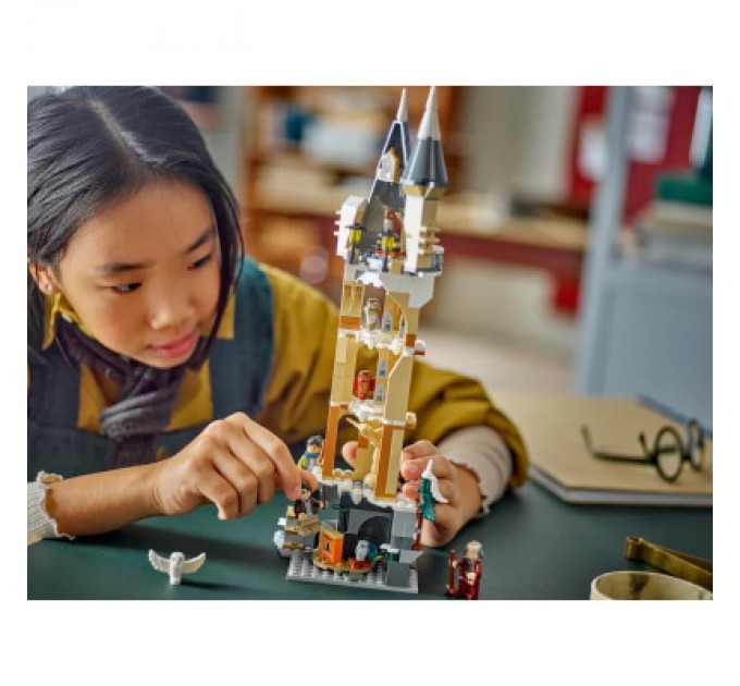 LEGO Конструктор LEGO Harry Potter Совиний двір замку Гогвортс 364 деталі (76430)