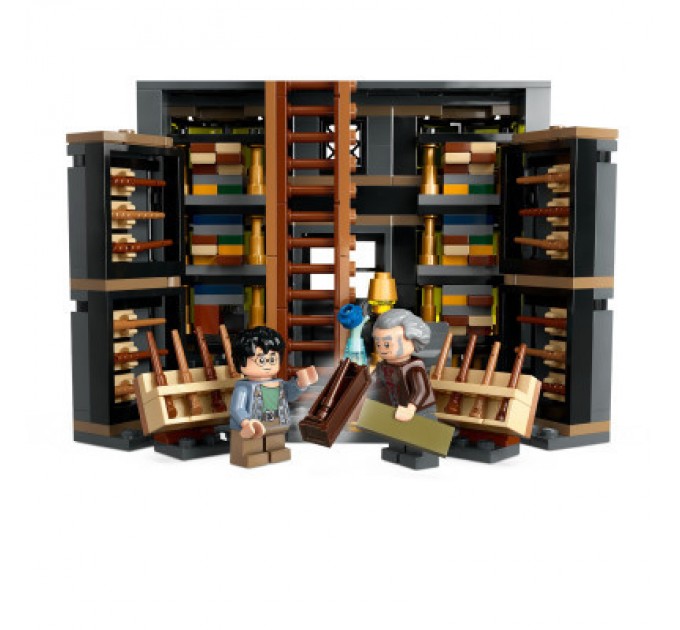 Конструктор LEGO Harry Potter Крамниці Олівандера й мантій від Мадам Малкін (76439)