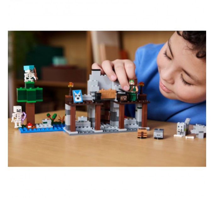 LEGO Конструктор LEGO Minecraft Вовк із Цитаделі (21261)