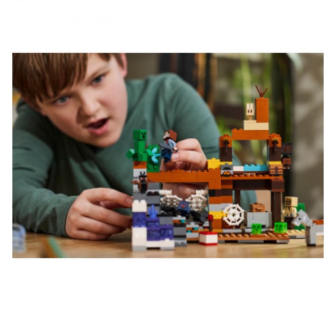LEGO Конструктор LEGO Minecraft Покинута шахта у безплідних землях (21263)