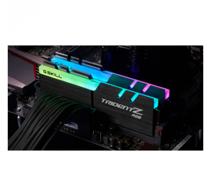 Модуль пам'яті для комп'ютера DDR4 64GB (2x32GB) 4400 MHz Trident Z RGB G.Skill (F4-4400C19D-64GTZR)