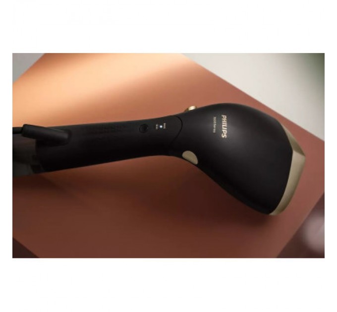 Philips Відпарювач для одягу Philips STH7060/80