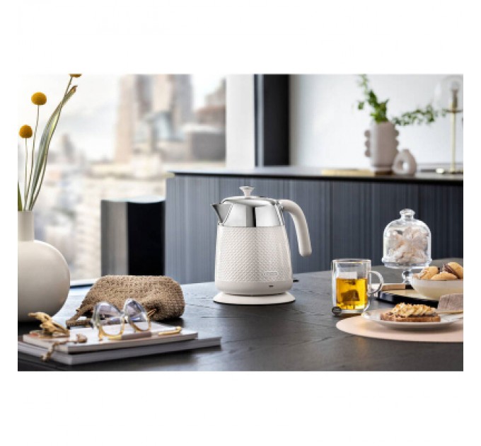 DeLonghi Електрочайник DeLonghi KBL 2001 W