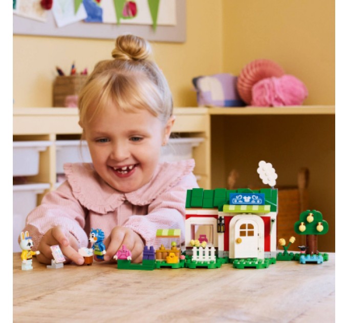 Конструктор LEGO Animal Crossing Крамниця одягу, що належить Able Sisters (77055)