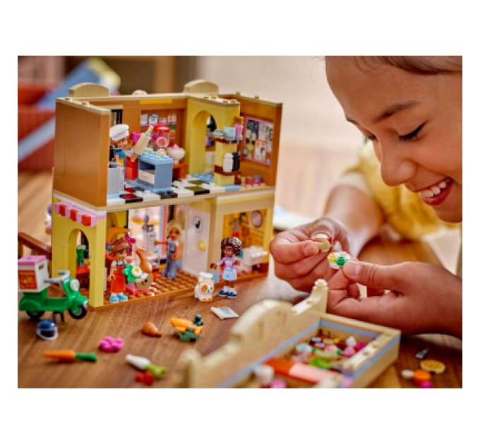 LEGO Конструктор LEGO Friends Ресторан і кулінарна школа (42655)