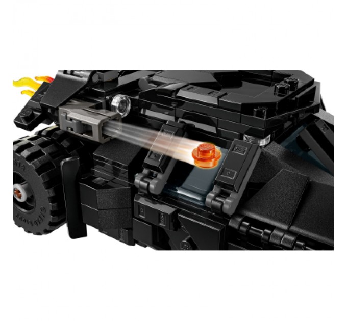 LEGO Конструктор LEGO Super Heroes Бетмен Тумблер проти Дволикого і Джокера (76303-)