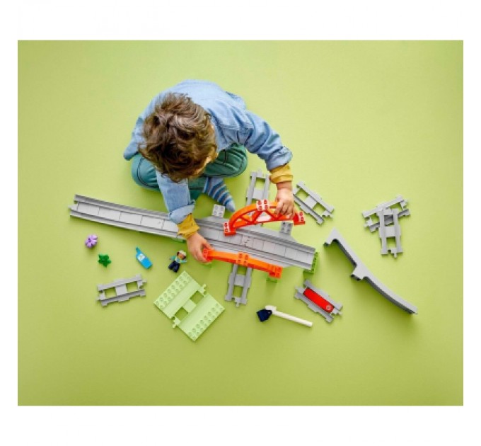 LEGO Конструктор LEGO DUPLO Town Додатковий набір. Залізничний міст і колії (10426)
