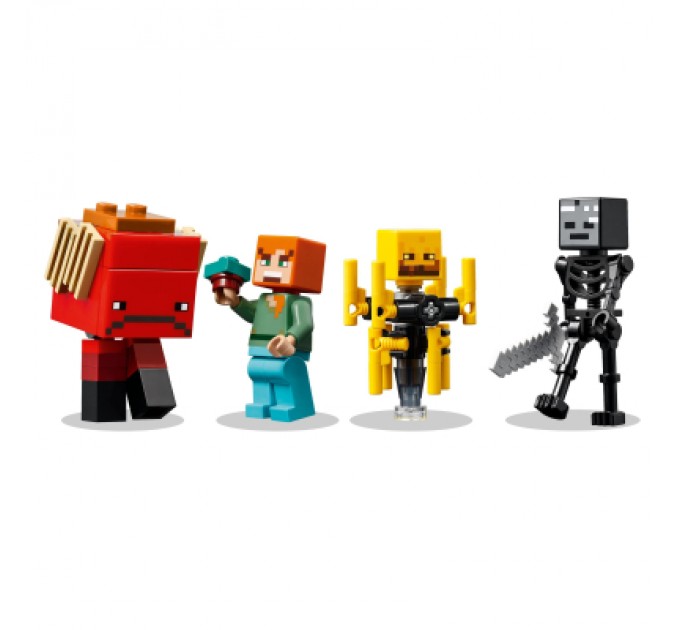 Конструктор LEGO Minecraft Битва з лавою у Незері (21266)