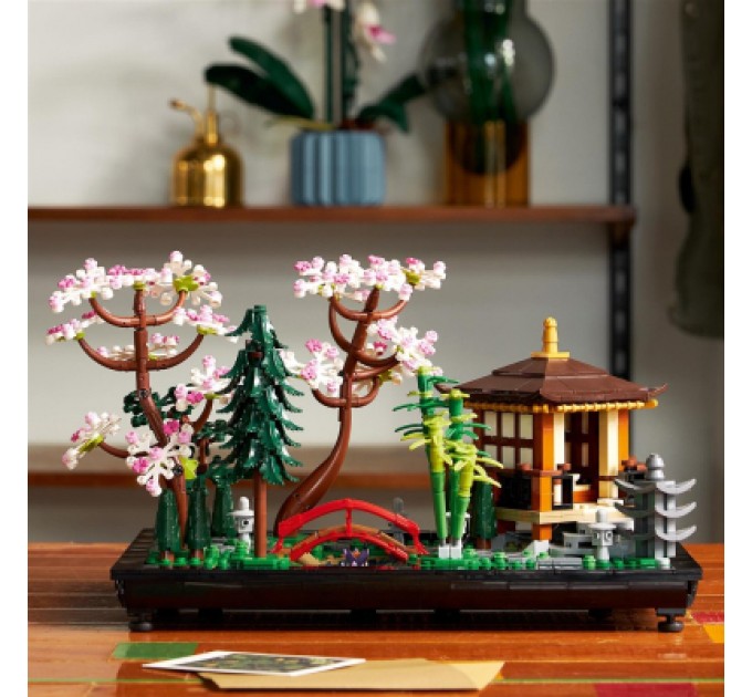 Конструктор LEGO Icons Тихий сад 1363 деталі (10315)