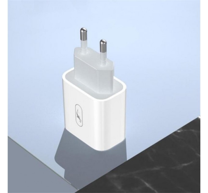 SkyDolphin Зарядное устройство SkyDolphin SC20 PD+QC3.0 (2USB, 3A) White (SDMZP-000121)