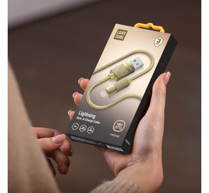 Luxe Cube Кабель Luxe Cube Premium USB - Lightning (M/M), 1 м, золотистий (8886668686150)