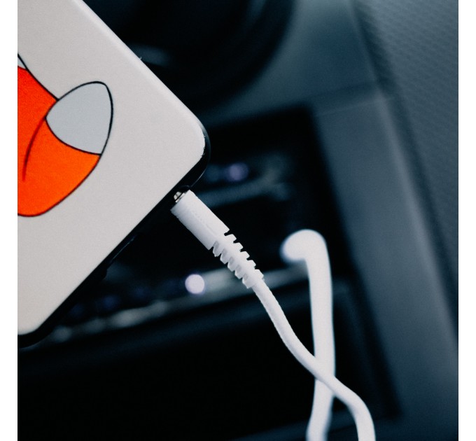 Кабель Xqisit Audio Cable 3.5 мм - 3.5 мм (M/M), 1.2 м, White (4029948026954)