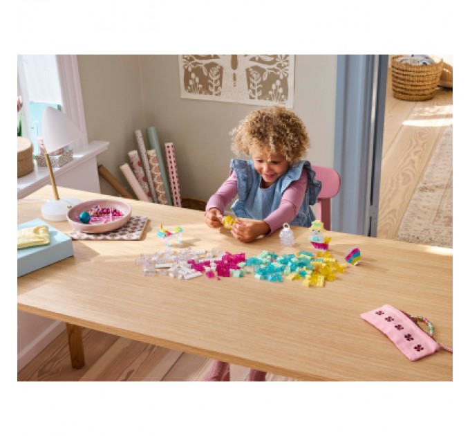 LEGO Конструктор LEGO Classic Чарівна прозора коробка (11040)