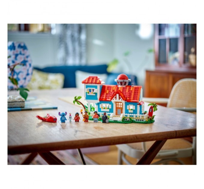 Конструктор LEGO Disney Classic Пляжний будинок Ліло і Стіч (43268)
