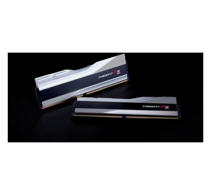 G.Skill Модуль пам'яті для комп'ютера DDR5 32GB (2x16GB) 8000 MHz Trident Z5 RGB Silver G.Skill (F5-8000J3848H16GX2-TZ5RS)