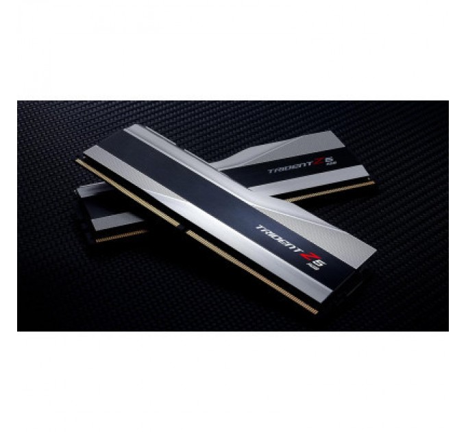 G.Skill Модуль пам'яті для комп'ютера DDR5 32GB (2x16GB) 8000 MHz Trident Z5 RGB Silver G.Skill (F5-8000J3848H16GX2-TZ5RS)