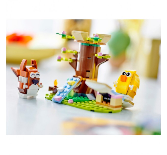 LEGO Конструктор LEGO Iconic Весняний майданчик для тварин (40709)