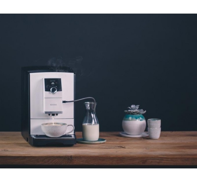 Nivona Кавомашина Nivona CafeRomatica NICR 796