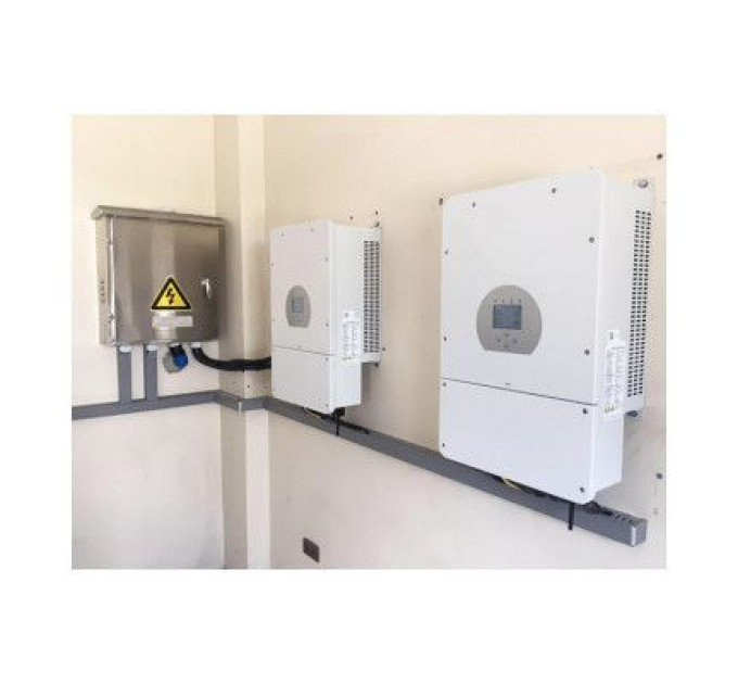 Deye Сонячний інвертор Deye SUN-5K-SG03LP1-EU WiFi (SUN-5K-SG03LP1-EU)