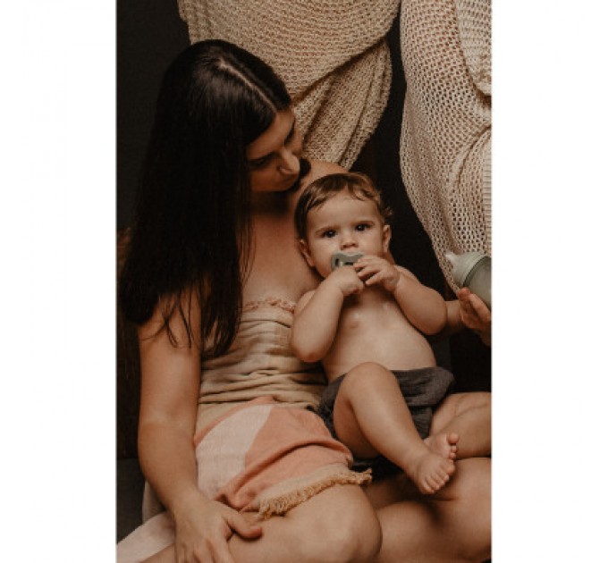 Пустушка Suavinex Colour Essence 0-6 міс, анатомічна силіконова, коричнева (308082)