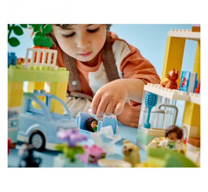 Конструктор LEGO DUPLO Сімейний будинок 3 в 1 218 деталей (10994)