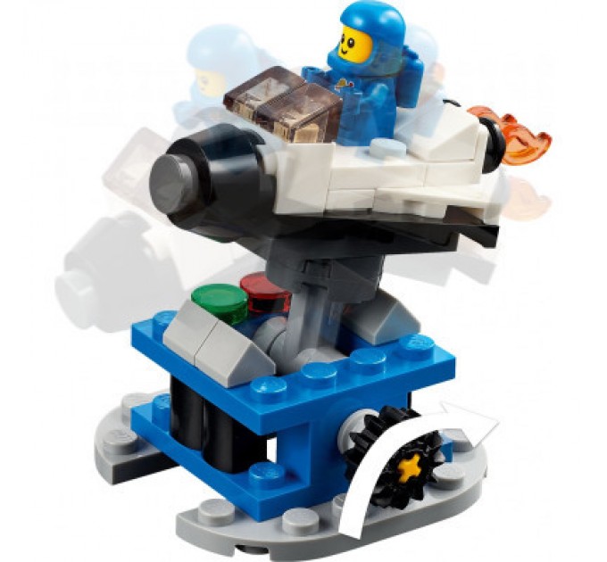 LEGO Конструктор LEGO Creator Космічні гірки 874 деталі (31142)