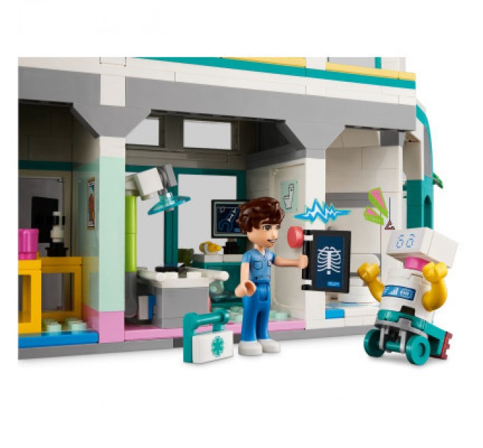 LEGO Конструктор LEGO Friends Лікарня в Хартлейк-Сіті 1045 деталей (42621)