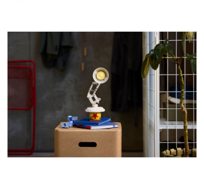 Конструктор LEGO Ideas Disney Pixar Luxo Jr. (21357)