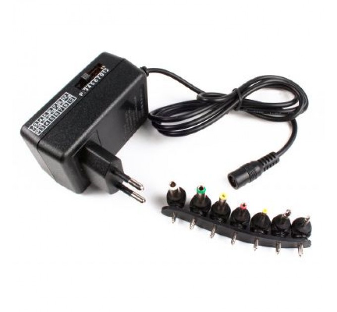 EnerGenie Зарядний пристрій EnerGenie Universal 12W (EG-MC-008)