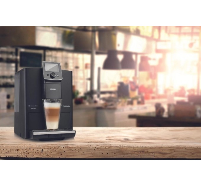 Nivona Кавомашина Nivona CafeRomatica NICR 825