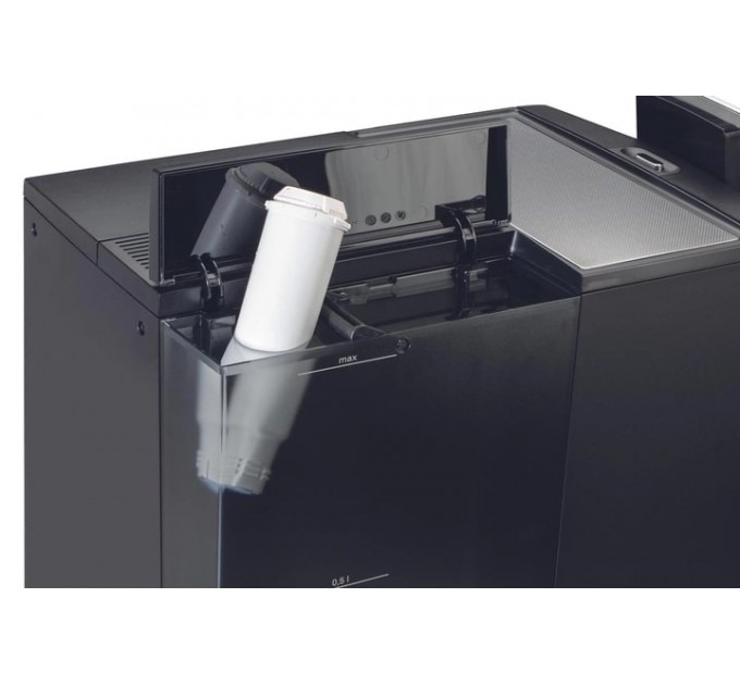 Nivona Кавомашина Nivona CafeRomatica NICR 825