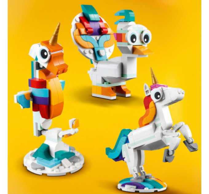 LEGO Конструктор LEGO Creator Магічний єдиноріг 145 деталей (31140)
